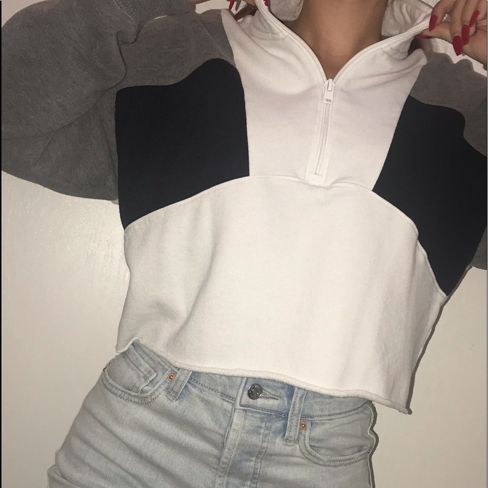 Hollister half zip sweater